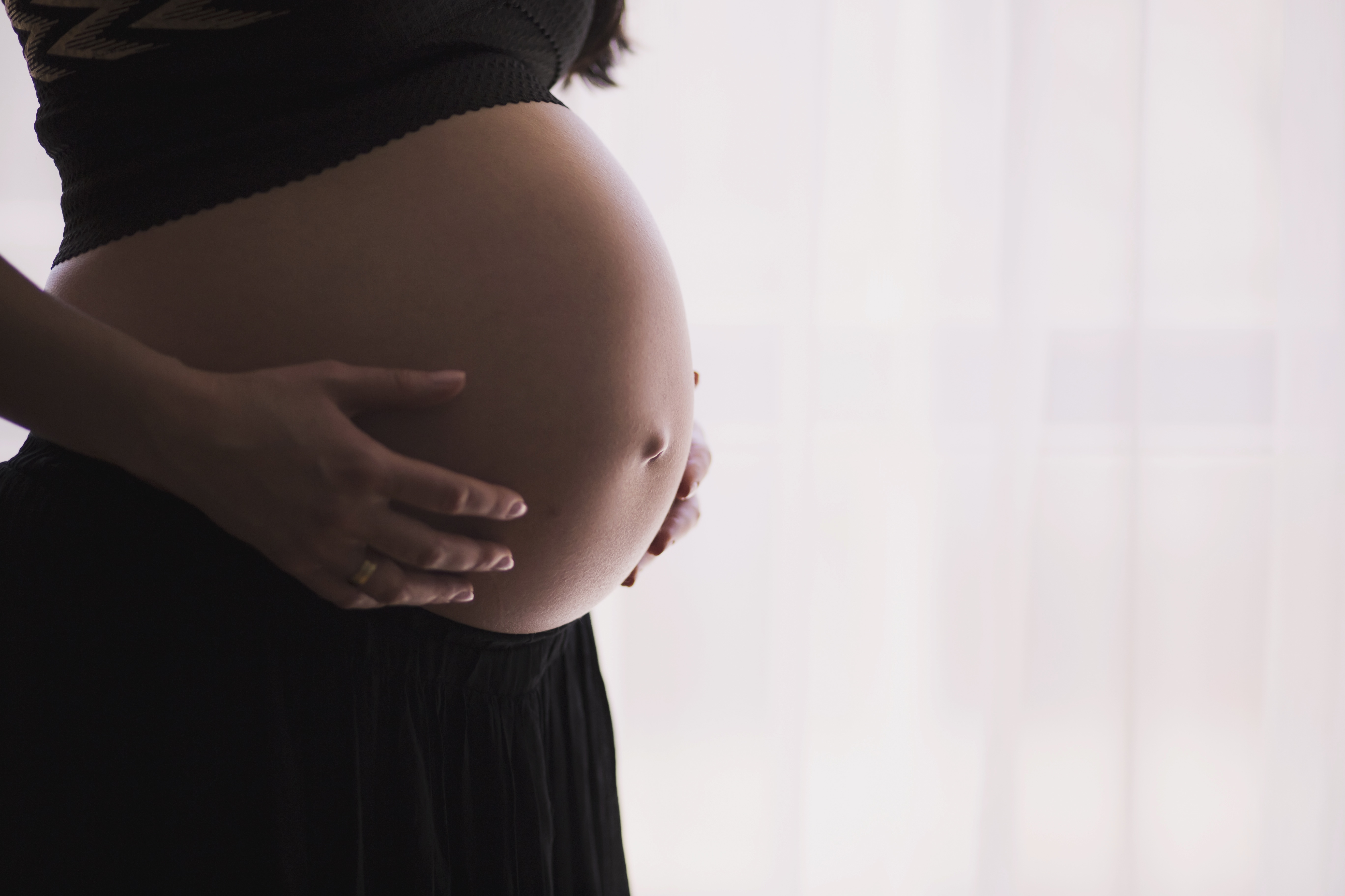 La exposición a contaminantes químicos deja una huella en el metabolismo de las mujeres embarazadas