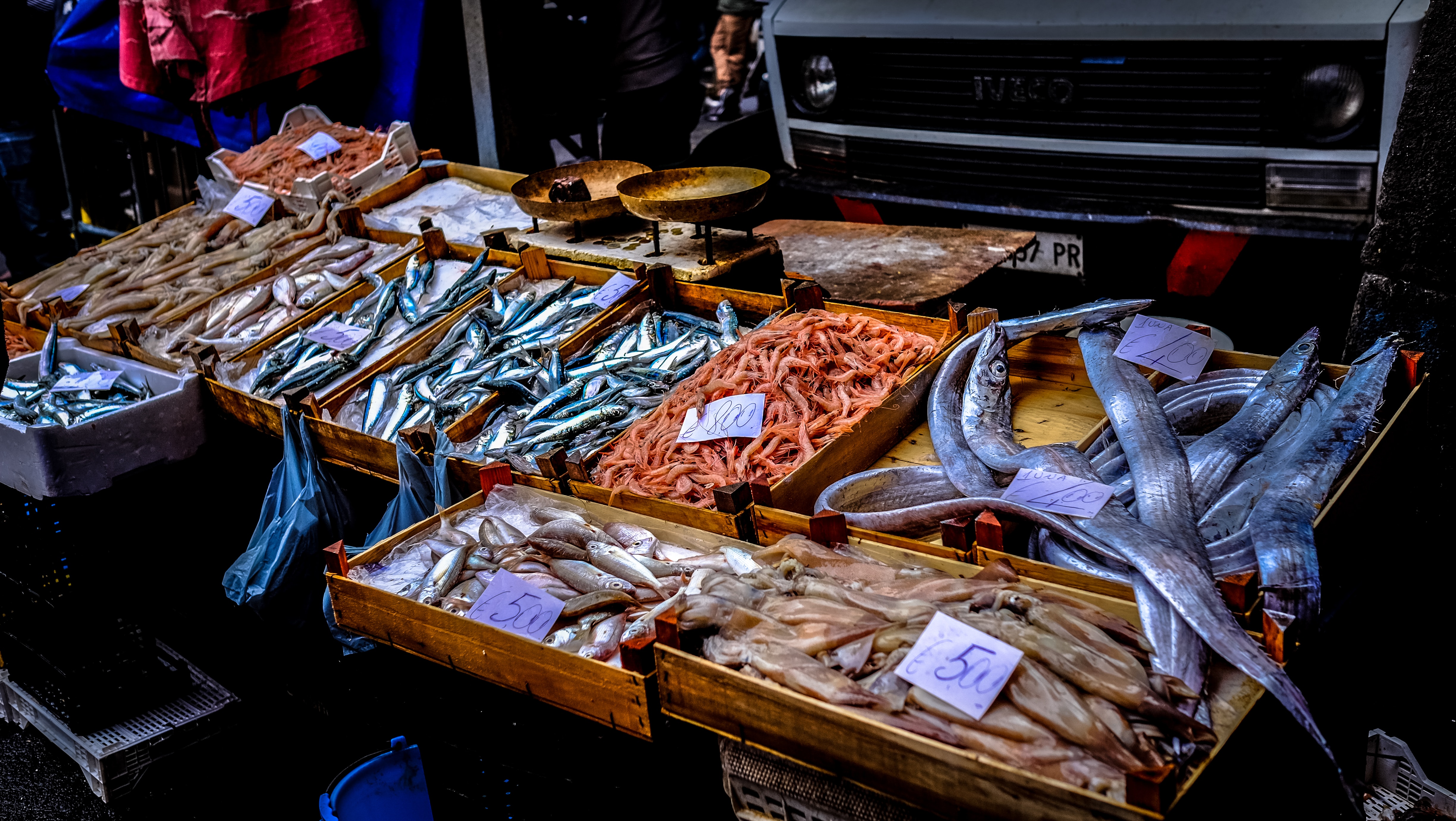 Consumir pescado durante el embarazo podría mejorar la capacidad de atención de niños y niñas