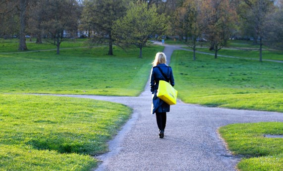 Las mujeres que viven cerca de espacios verdes tienen menor riesgo de sobrepeso y obesidad