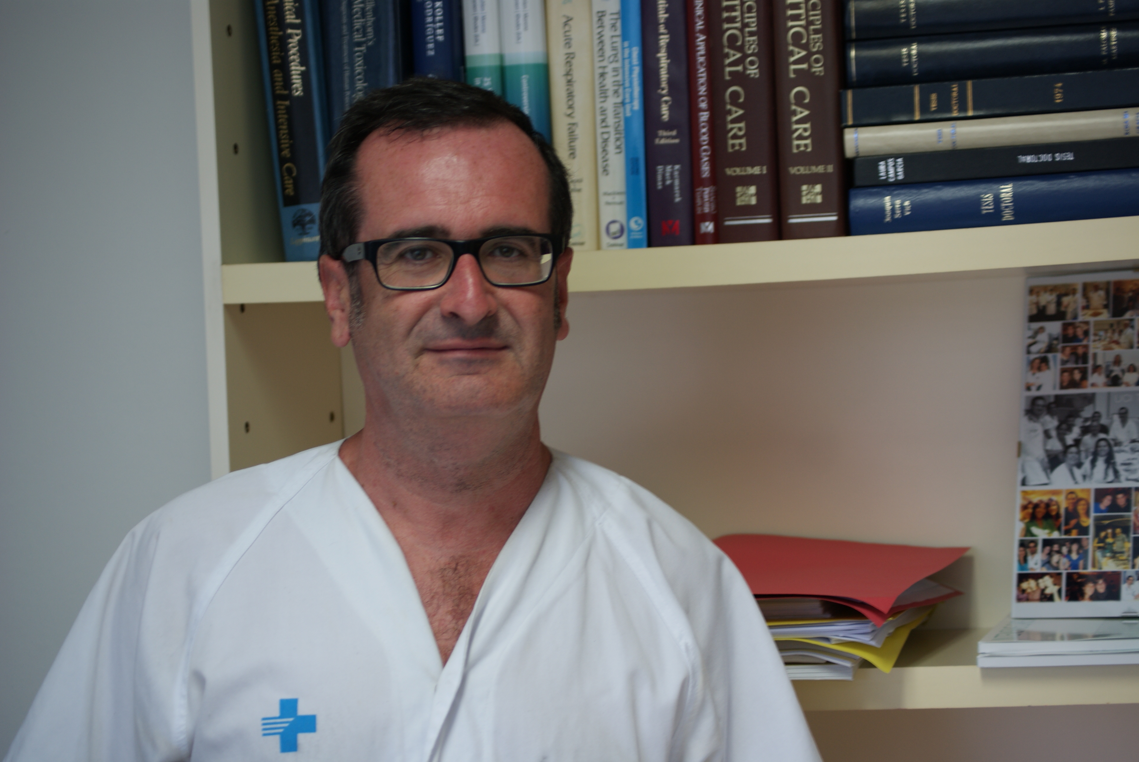 Describen los fenotipos clínicos de SARS-CoV-2 y sus implicaciones para médicos e investigadores