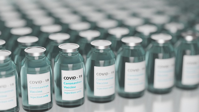 Un estudio a casi 21.000 personas en Navarra confirma la efectividad de las vacunas al prevenir hospitalizaciones por COVID-19